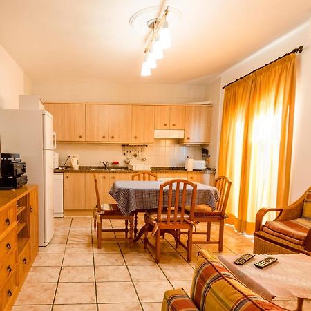 Casa Charlotte Apartment เนร์คา ภายนอก รูปภาพ