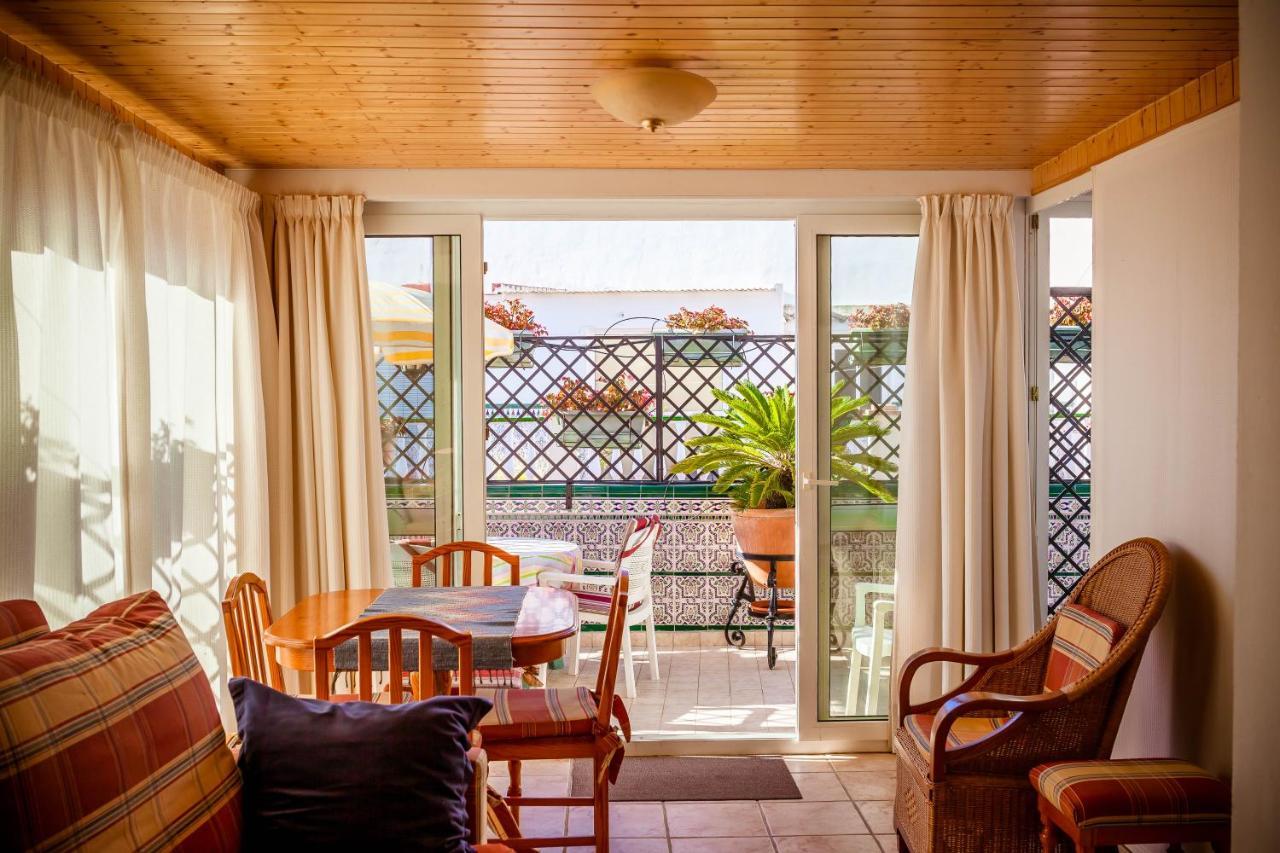 Casa Charlotte Apartment เนร์คา ภายนอก รูปภาพ
