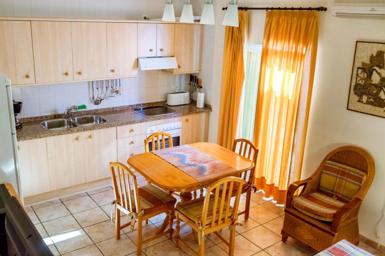 Casa Charlotte Apartment เนร์คา ภายนอก รูปภาพ