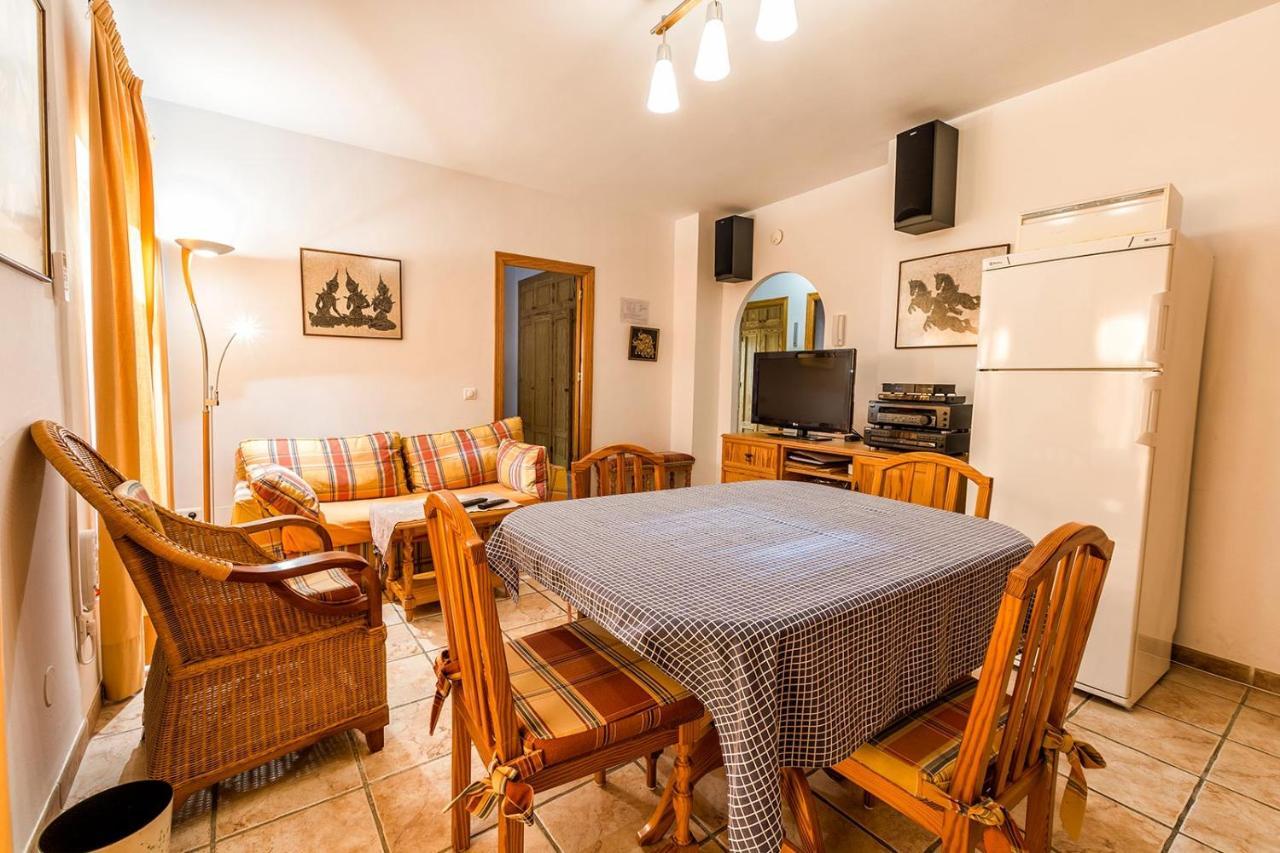 Casa Charlotte Apartment เนร์คา ภายนอก รูปภาพ